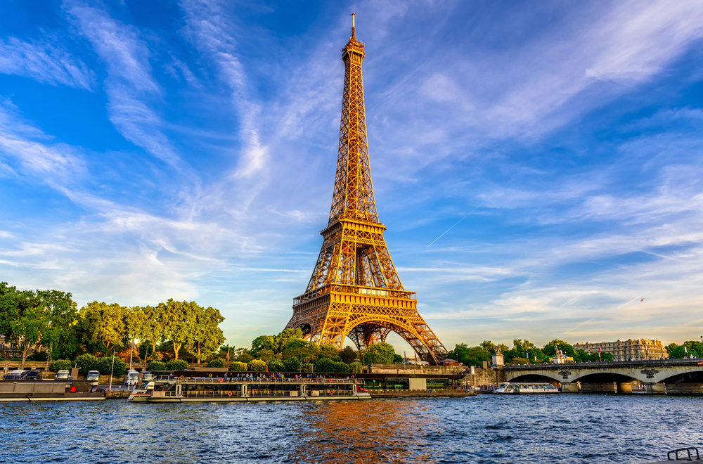 Tháp Eiffel – biểu tượng của Pháp