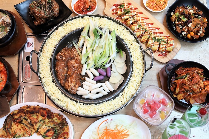 Top các khu ẩm thực cực kỳ nổi tiếng ở Seoul 